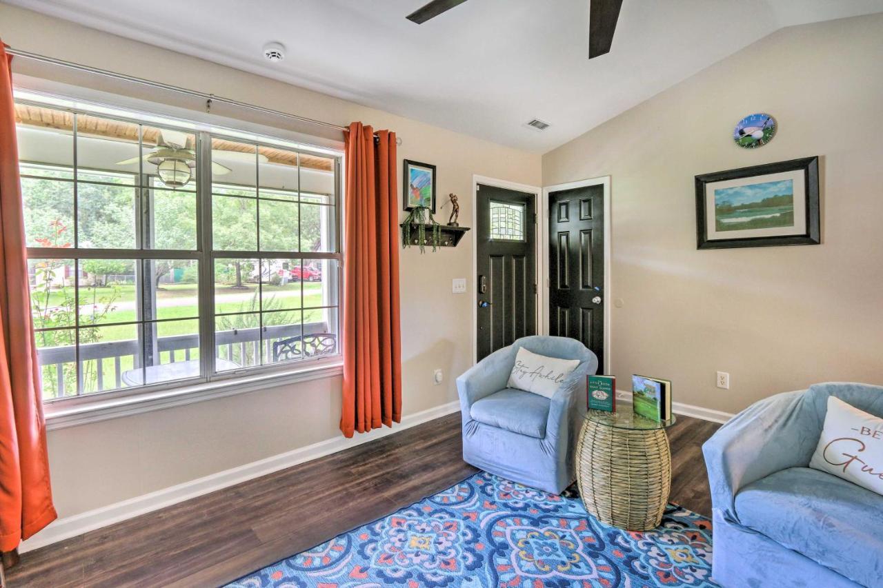 Peaceful Beaufort Home With Front Porch And Grill 外观 照片